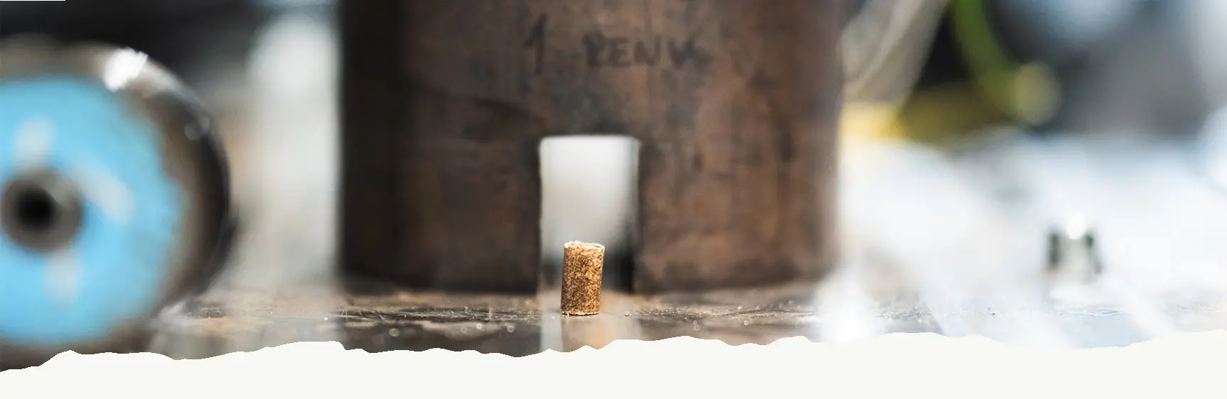 Water cutting machine